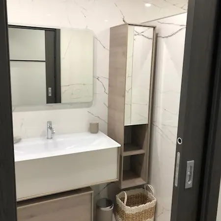 Villa, Au Coeur De Morgat Holiday home